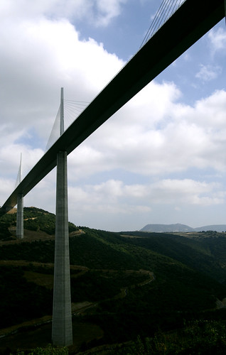 Viaduc de Millau 1142975982_1f09ba0931