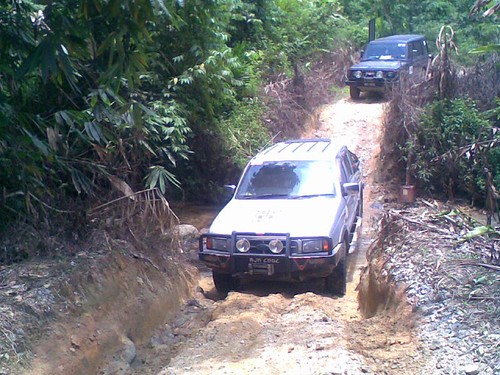 Lata Kijang Trip 1464853603_ee581bd217