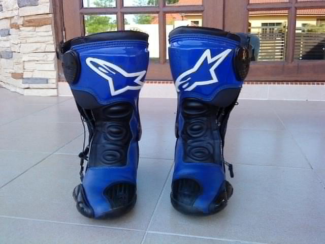 RACING BOOT ALPINESTAR FOR SALE 4603567758_371b81ea72_o