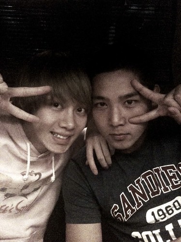 Twitter/Cyworld updates 5103482208_1ae40aa7af