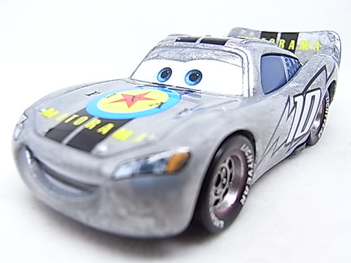 Pixar Motorama Lightning McQueen 4682504311_bac2311eba