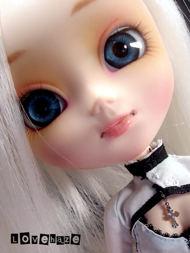 Questions sur les Pullips - Page 25 1154450731_edb1ff5f9e