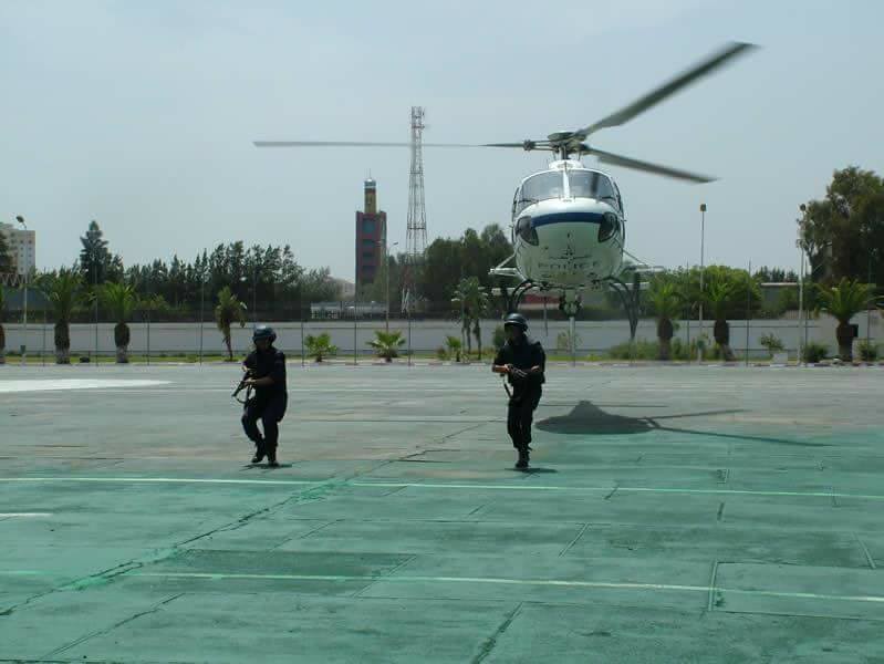 صور مروحيات AW-109 للشرطة الجزائرية - صفحة 14 40834007860_6333c9c372_b