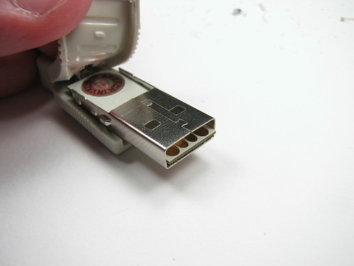 Como hacer tu propia Usb Flash Drive Personalizada 2417691071_2b5be6ce51