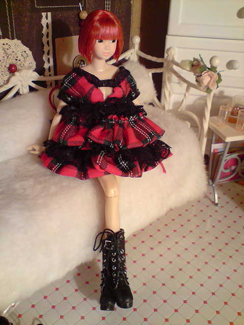 Lolita rock couture pour Zoe Momoko :) 2458154935_3b3e064f4e_o