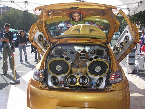 Qualche immagine di auto da TUNING! 1508662012_ef16e95c20