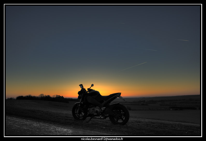 le soleil, la buell et le batmag 2274974648_c1817ed479_o