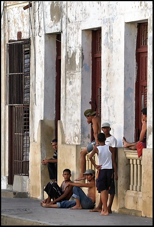 Cuba: fotos del acontecer diario 2240982768_c9eb4fa716_o