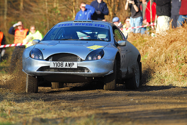 Reportajes Fotograficos (Ford Puma's de miedo) 2257191875_559f8457f1_z