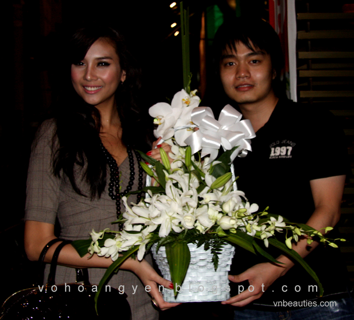 ALL OFFLINE IMAGES OF HANOI MEMBERS WITH VO HOANG YEN 4023397344_c71a6310a9_o