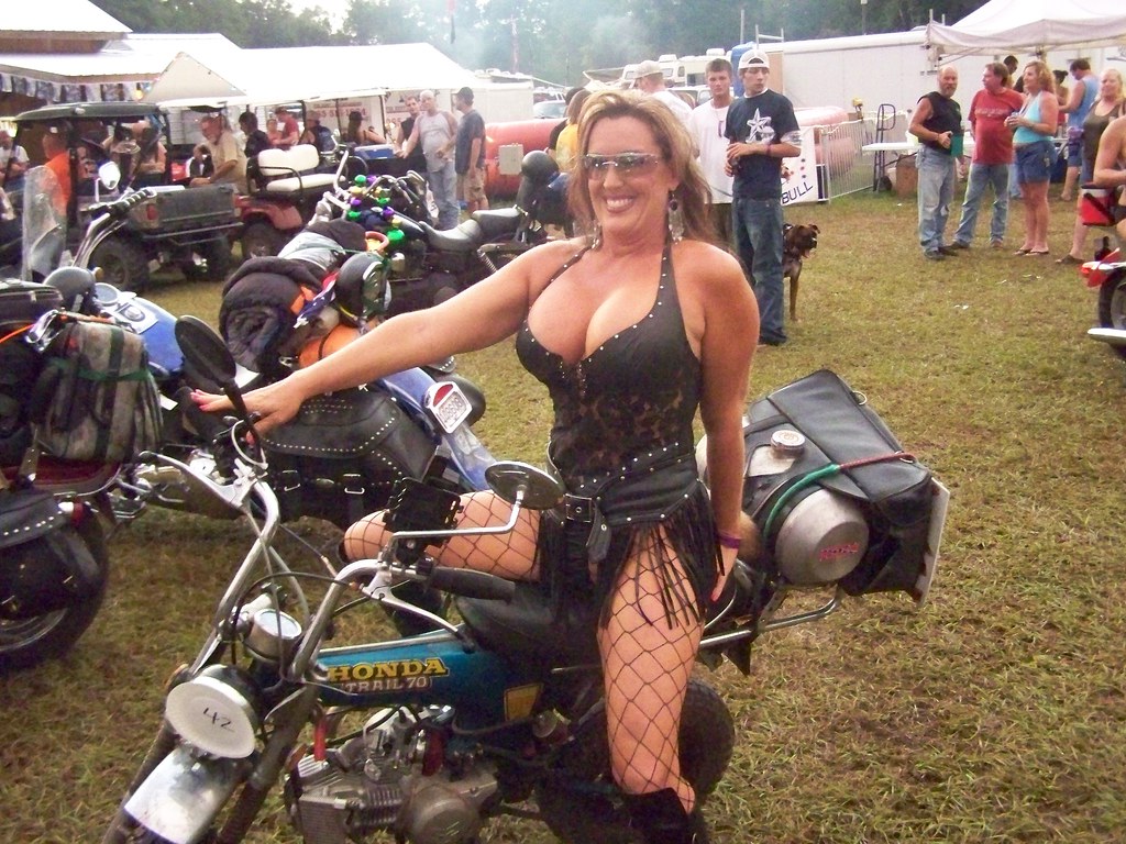 Chicas y PITBIKE??? BUENA MEZCLA??? - Página 3 3898177744_5a78acf30f_b