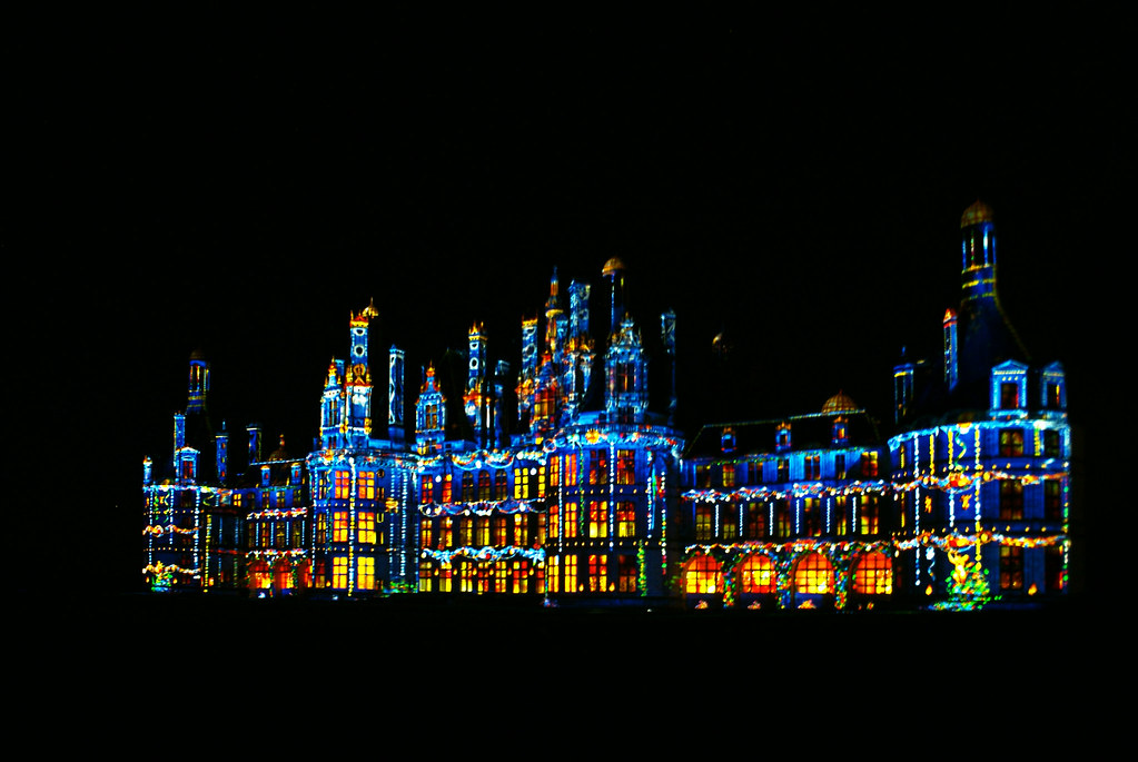 Chambord en lévitation 4233052475_a4c8e5999d_b