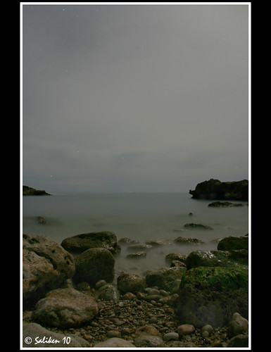 Cala del faro Alcossebre nocturna 02