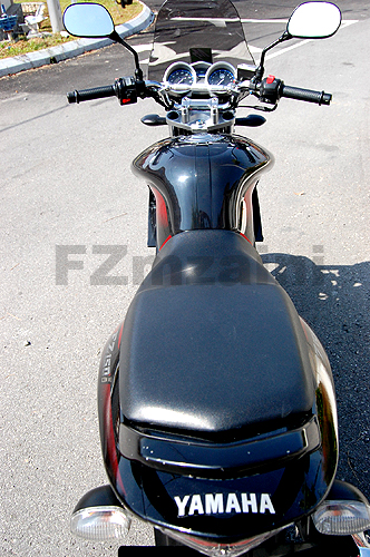 central fzian: FZ150i limited edition-yamaha shark and cobra pimped!-mzaini 4280363803_08b83c9a5a_o