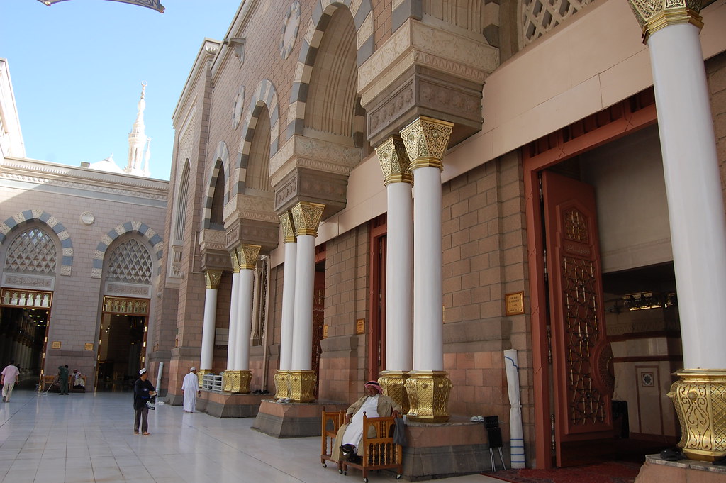 The Prophet's Mosque Al-Masjid Al-Nabawi - المسجد النبوي 4454171171_51e012c290_b