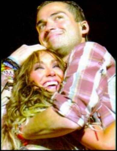 ANAHI Y PONCHO........ 2355838952_d1fa1c474b