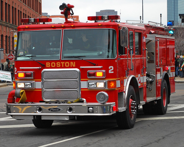 Boston Fire Department Engine 2 2343985908_ca0fb22dde_z