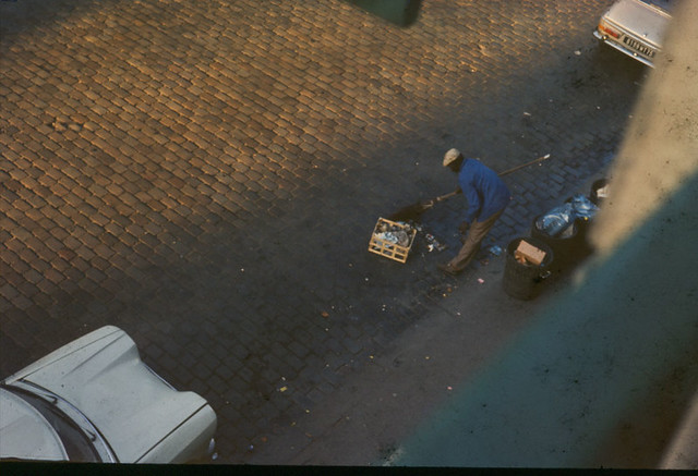 [RETRO]  Photos d'anciennes dans leur environnement - Page 40 9549085577_20a8af9805_z