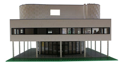 Le(GO) Corbusier: Villa Savoye ... Version LEGO 2617716050_c762023a71