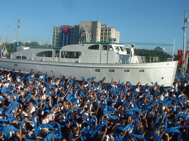 FUERZAS  ARMADAS  DE CUBA 2435573221_d170b8e05c_o