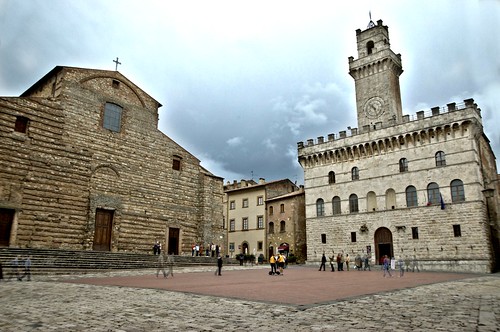 Piazza Grande 2981057244_f7308d1533