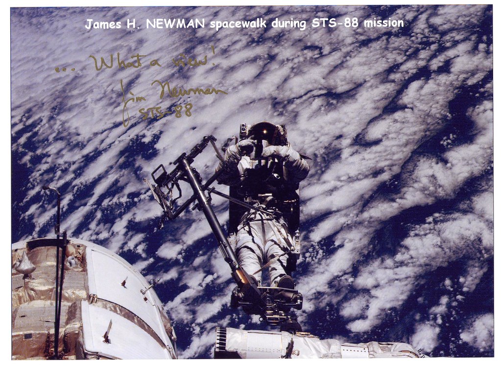1998 / 1er amarrage Navette à l'ISS / STS-88 3085888756_f96a247bc6_b