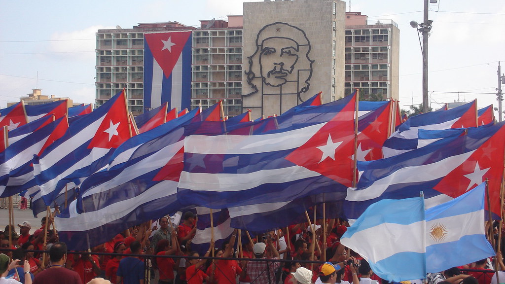 FUERZAS  ARMADAS  DE CUBA 2592632224_8ae3bce8d3_b