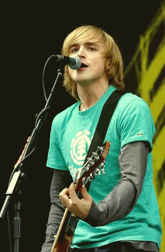 Who`s Tom Fletcher ? 2676482629_63814ffb42