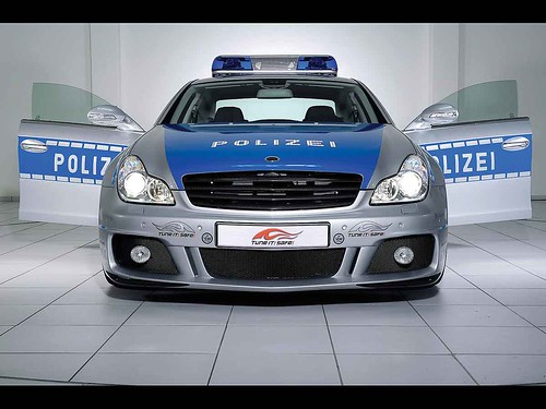 Carros da policia de todo o Mundo 2553366759_d6cd5c04d8