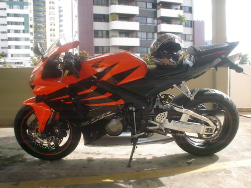 Fotos das CBR 600 RR dos usuários - Página 9 2948654677_4c661aa3f6