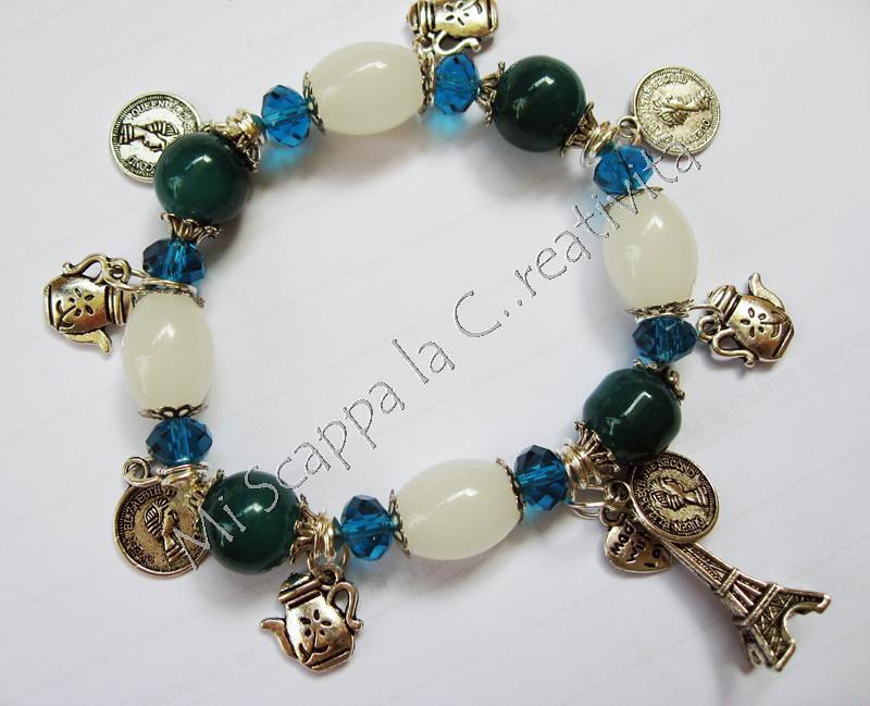 Parure bianco e verde 5721642671_8e9ec08803_b