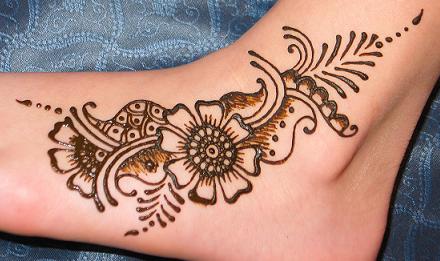 Henna challenge: feet 4558600823_550d905d08_o