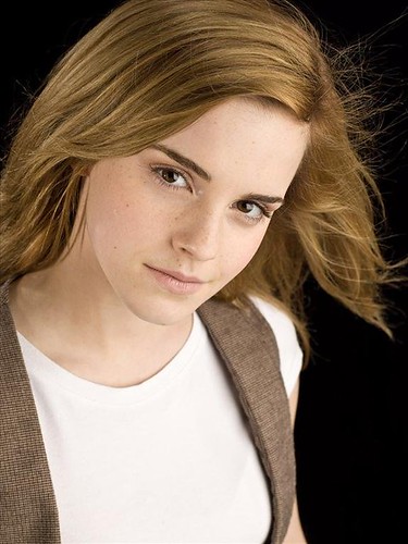 موسوعة الصور النادرة والغريبة لEmma Watson 2562004705_319365f210