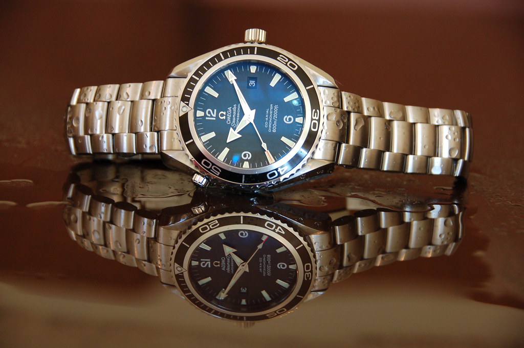 Mon Omega Planet Ocean 2201 50 00 - Page 6 3178639455_6e6704030b_b