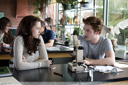 صور رومانسية لفيلم TWILIGHT 3640696193_24846c7fe8