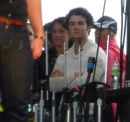 Kevin Jonas y Danielle en "The Bamboozle" 3500590272_ea6fd1a647_o