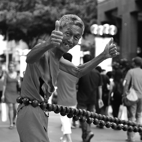 Street Entertainer in Orchard