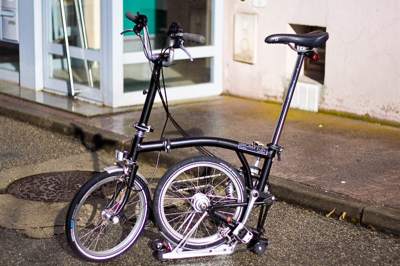 Un Brompton entre Nice et Monaco 3220377516_11f37f201b_o