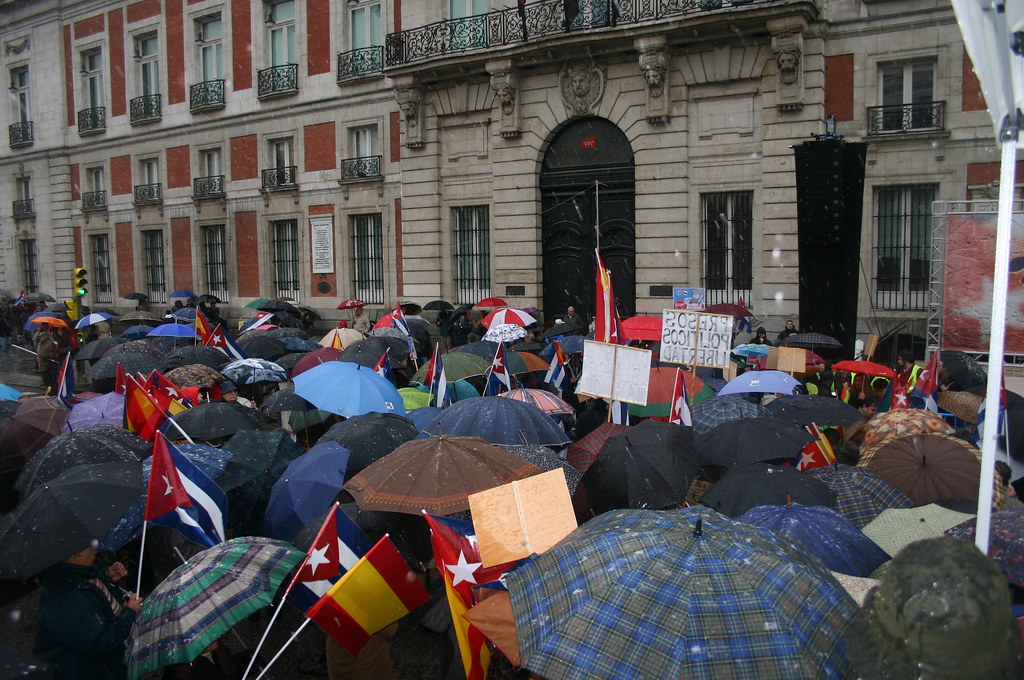 Manifestacion en Madrid contra la tirania de Cuba 3244100795_dc42ed48b3_b