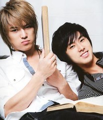 yunjae is real 3457205929_847ac40507_m