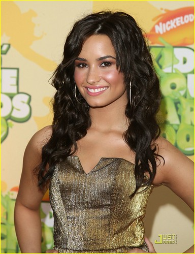 Demi Lovato !! =) 3393937730_1fb2a08a5d