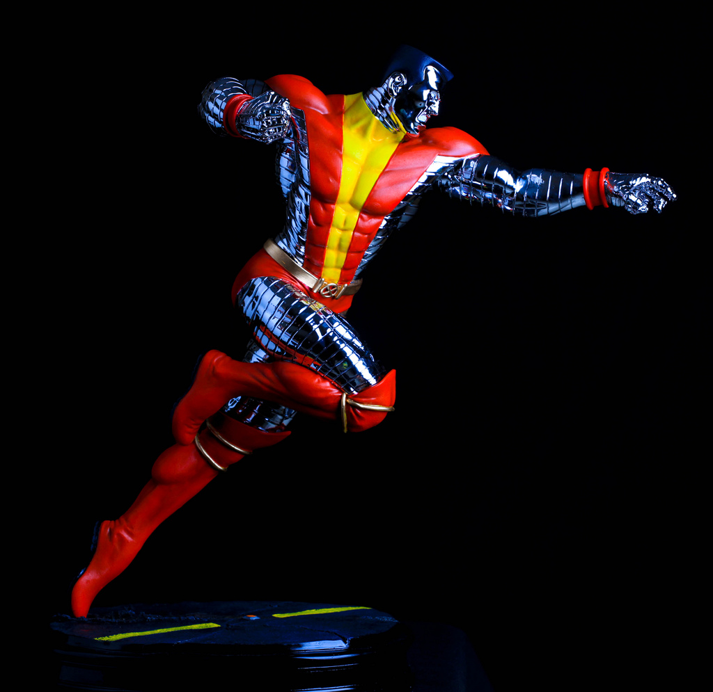 [CUSTOM DA SEMANA] X-Men: Colossus 1/4 scale Statue 3594940871_e5a8a859d7_o