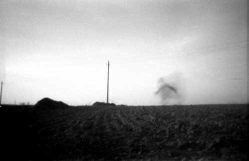 Pinhole - Page 3 3491825027_0bef74be77