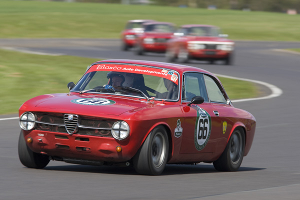 Alfaholics 2009 on track day 3428689729_995c3c0da4_o