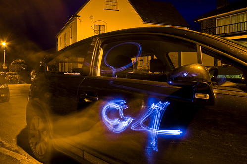 Le light painting l'art de la photo design !! vous connaissez ? 3550829219_306e642e82