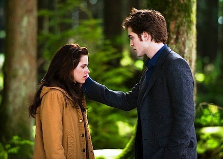 Bella and Edward 3590751192_6cda190b1c