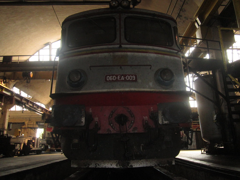 Depoul de Locomotive - Brasov 9364936368_695a8740e7_b