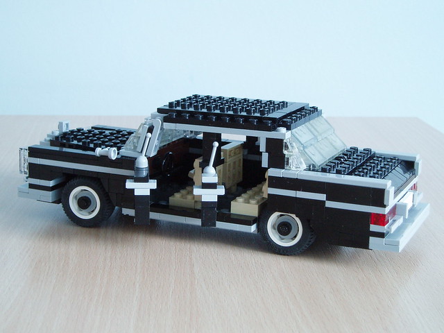 [Photos] Des Mercedes en  ... Lego 3376045451_83f7502654_z