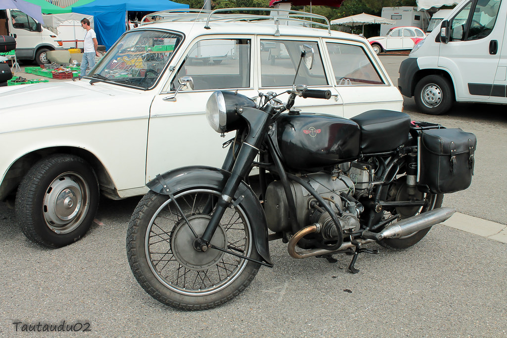 [84] (7-8/09/13) Avignon Auto Moto Rétro 2013 10560123244_4016d5bdb3_b