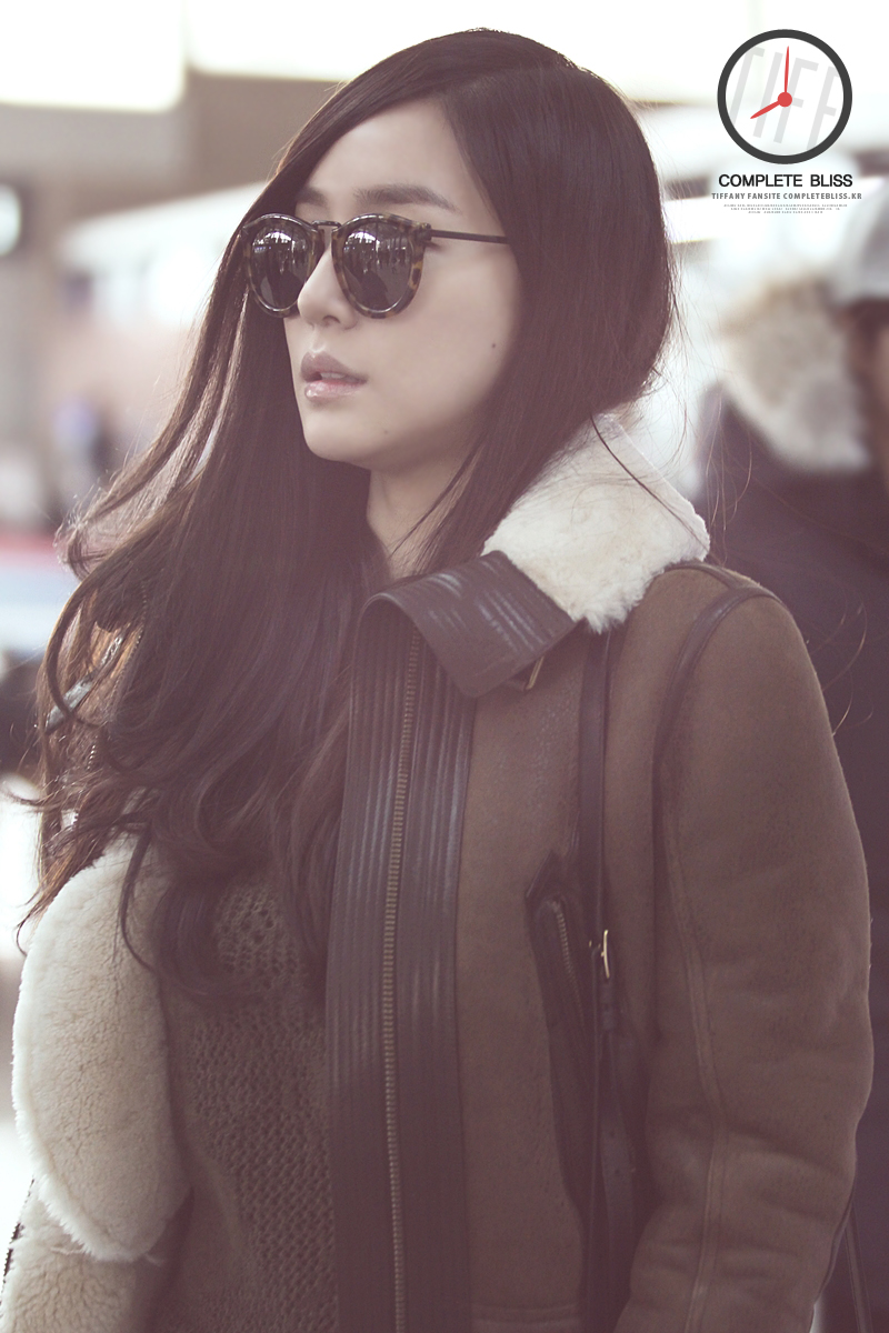 [PIC][03-01-2014]Yuri và Tiffany khởi hành đi Milan - Ý để chụp hình cho Burbery vào sáng nay 11946957435_b370332bd2_o